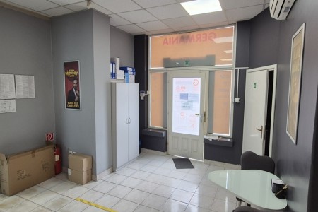 Belišće, centar, poslovni prostor, 40 m2 - NAJAM