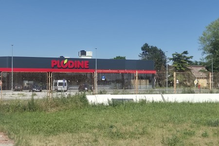 Donji Miholjac, industrijska zona, atraktivno zemljište na TOP lokaciji, 12080 m2