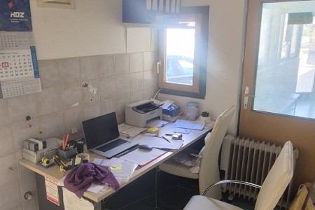 Donji Miholjac, stambeno-poslovni objekt, 675,87 m2