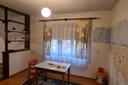 Belišće, kuća u ulici P. Zrinskog, 111,14 m2