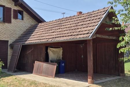 Beli&scaron;će, kuća, Ulica Vladimira Nazora, 193,29 m2
