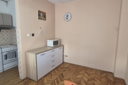 Beli Manastir, kuća na izvrsnoj lokaciji, 80,39 m2