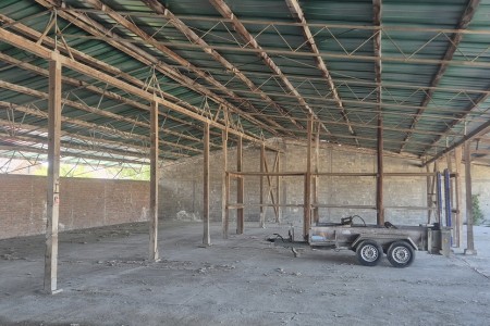 Donji Miholjac, industrijska zona, zemljište sa nadstrešnicom, 3366 m2
