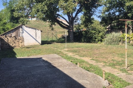 Beli Manastir, kuća na izvrsnoj lokaciji, 80,39 m2