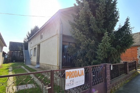 Bistrinci, kuća sa 2 stana, 172,84 m2, VIRTUALNA ŠETNJA