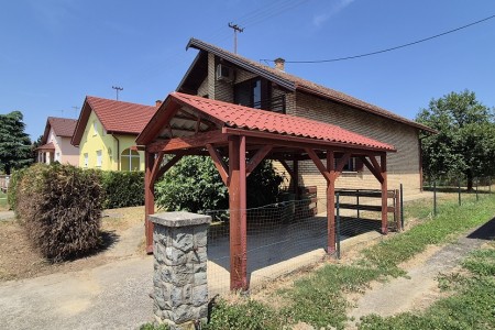 Beli&scaron;će, kuća, Ulica Vladimira Nazora, 193,29 m2