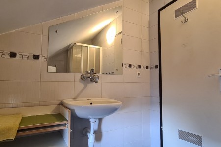 Bistrinci, kuća sa 2 stana, 172,84 m2, VIRTUALNA ŠETNJA