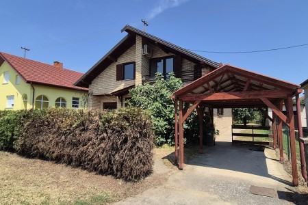 Beli&scaron;će, kuća, Ulica Vladimira Nazora, 193,29 m2