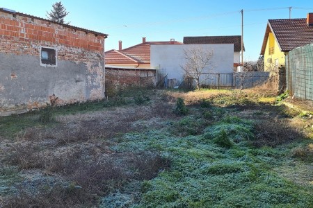 Valpovo, građevinsko zemljište s projektnom dokumentacijom, 415 m2