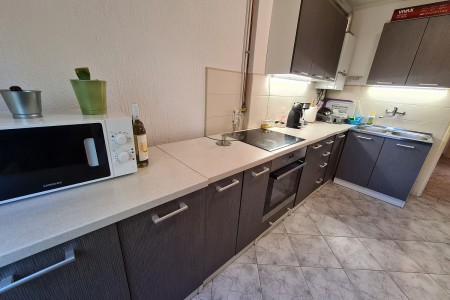 Osijek, dvosoban stan, Vijenac Ivana Meštrovića, površine 46,45 m2