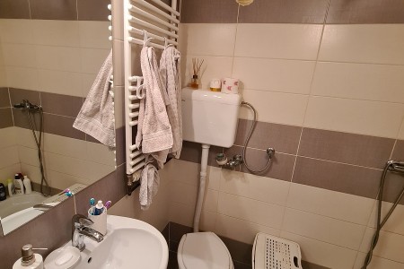 Osijek, dvosoban stan, Vijenac Ivana Meštrovića, površine 46,45 m2