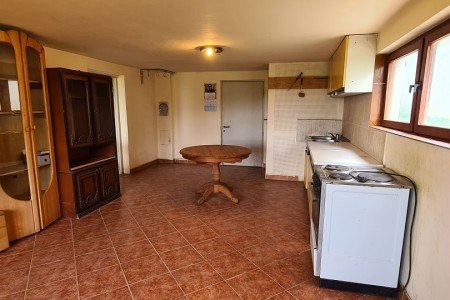 Valpovo, kuća katnica, 349,13 m2