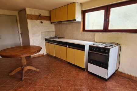 Valpovo, kuća katnica, 349,13 m2