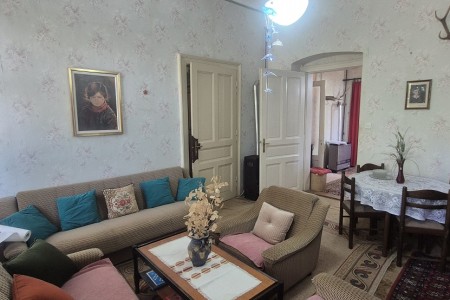 Belišće, četverosoban stan u centru, 99,91 m2