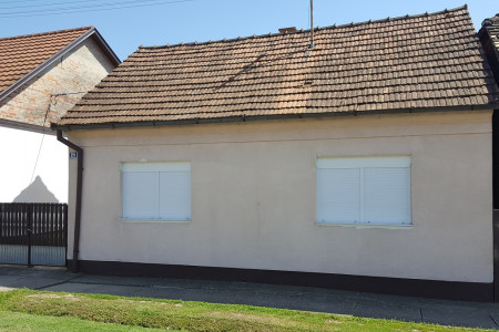 Bistrinci, renovirana i namještena kuća, 70,44 m2