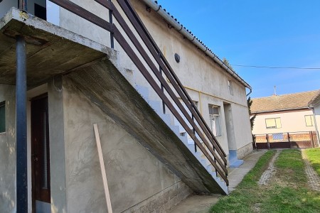 Bistrinci, kuća sa 2 stana, 172,84 m2, VIRTUALNA ŠETNJA