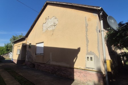 Beli Manastir, kuća na izvrsnoj lokaciji, 80,39 m2
